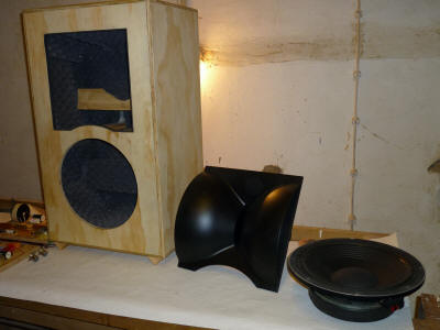 Lautsprecherbau - Dämmung von Boxen